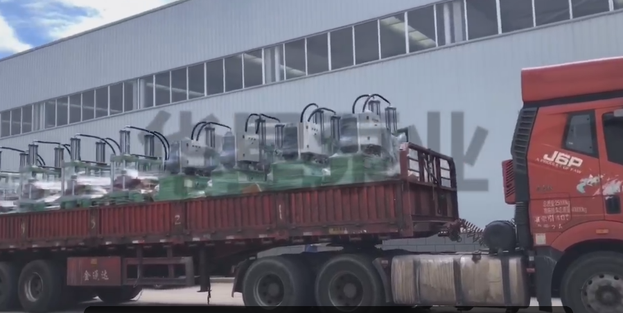 柱塞泥漿泵發(fā)貨現(xiàn)場